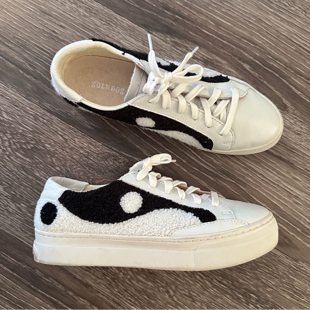 Soludos Yin-Yang Sneakers